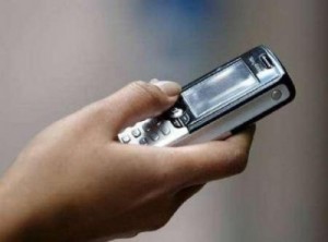 sms sms consumatori 300x222 Illimitati sms gratis verso tutti