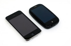iphonevpre 300x193 Ecco la prima Recensione del Palm Pre