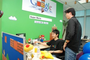 lavoroTaipei 300x201 Ecco a voi ... gli Uffici Google!