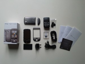 HTC Tattoo unpaking 300x225 HTC Tattoo, Android per tutti!
